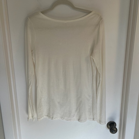 Fabletics Ivory Long Sleeve Top, Size M - Picture 3 of 3